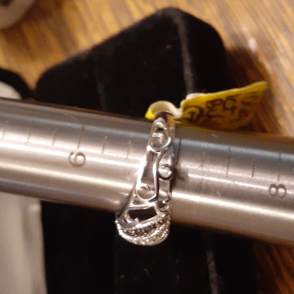 10K WHITE GOLD BLACK/ WHITE DOME CLUSTER RING 1CTW SIZE 7 - Picture 7 of 7